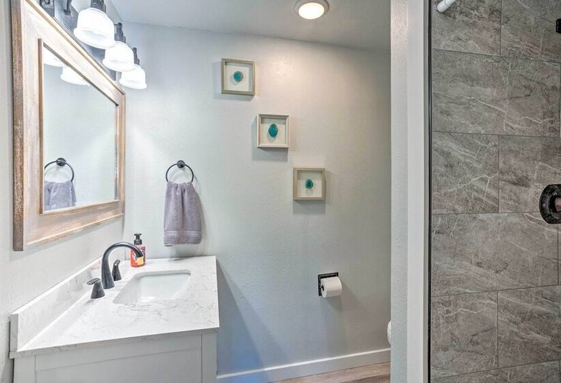 Lakeside Lacey Gem W/ Fire Pit + Private Dock