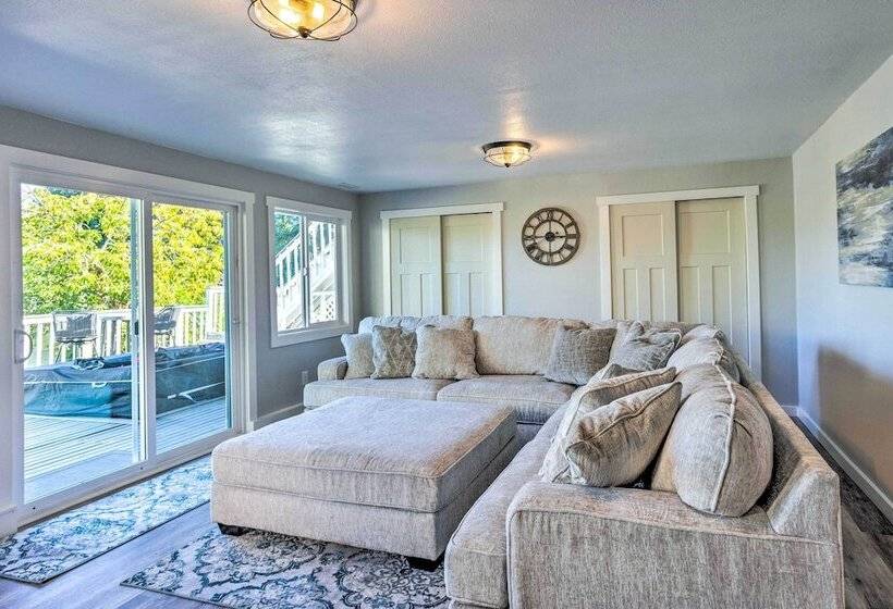 Lakeside Lacey Gem W/ Fire Pit + Private Dock