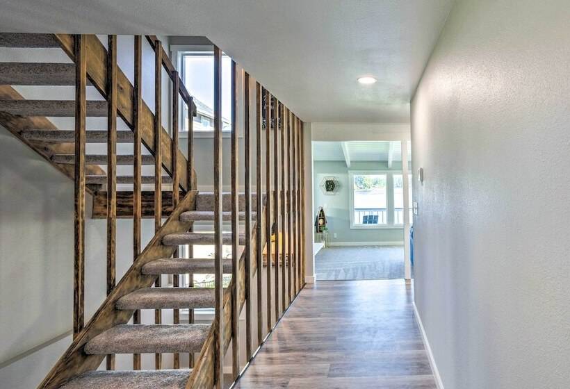 Lakeside Lacey Gem W/ Fire Pit + Private Dock