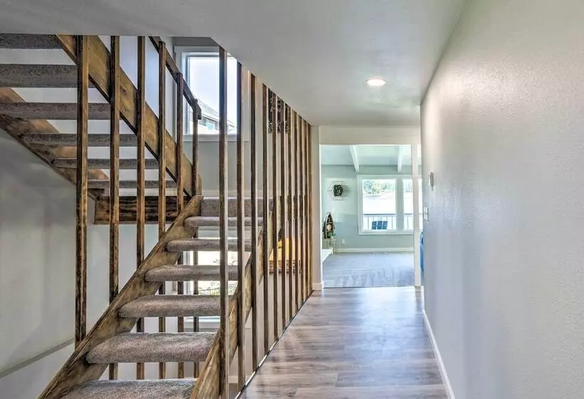 Lakeside Lacey Gem W/ Fire Pit + Private Dock