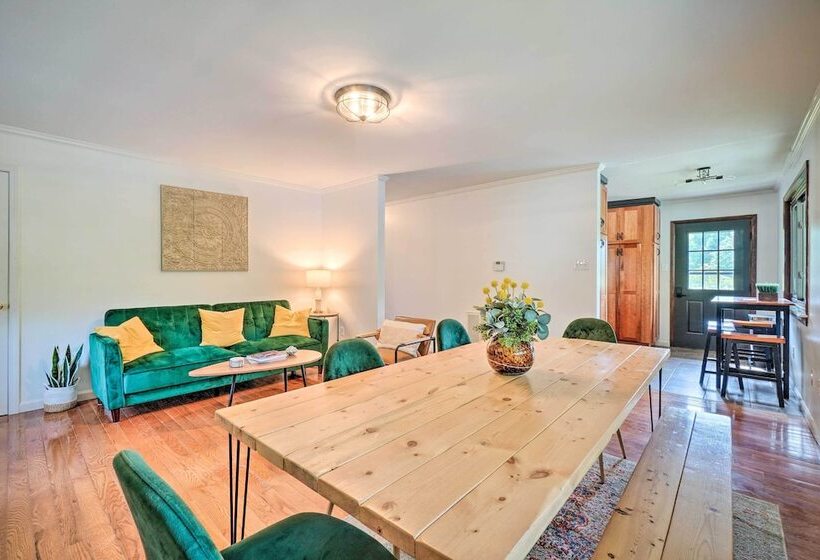 Lakeside Spring City Home: Private Boat Ramp!