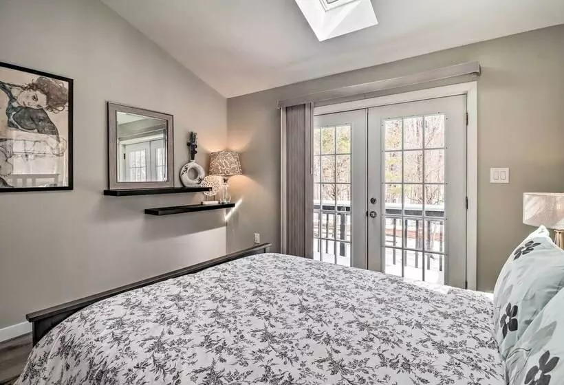 Hot Tub & Fire Pit: Modern Pocono Mountain Home