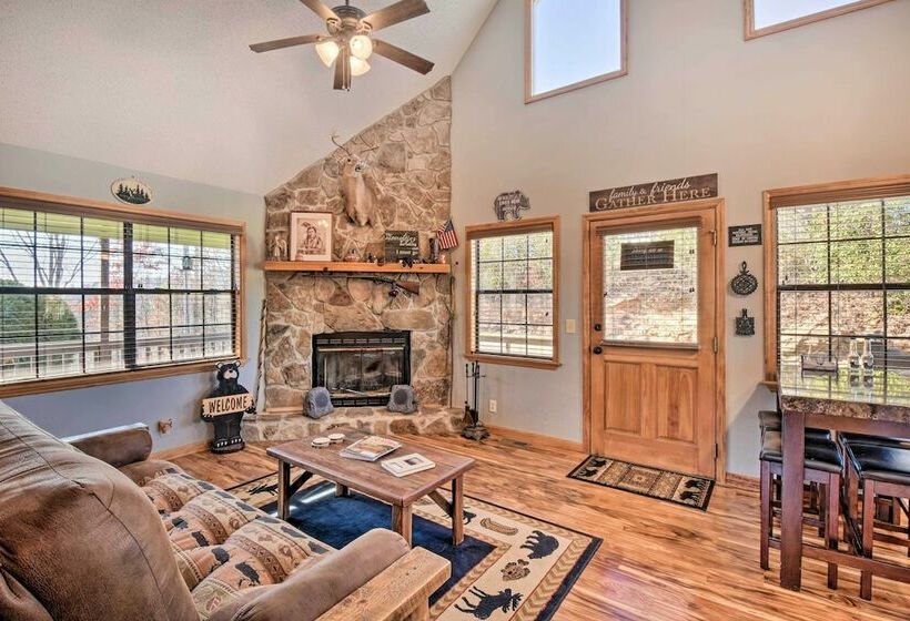 Mountain Gem W/ Peak Views ~ 3 Mi To Andrews!