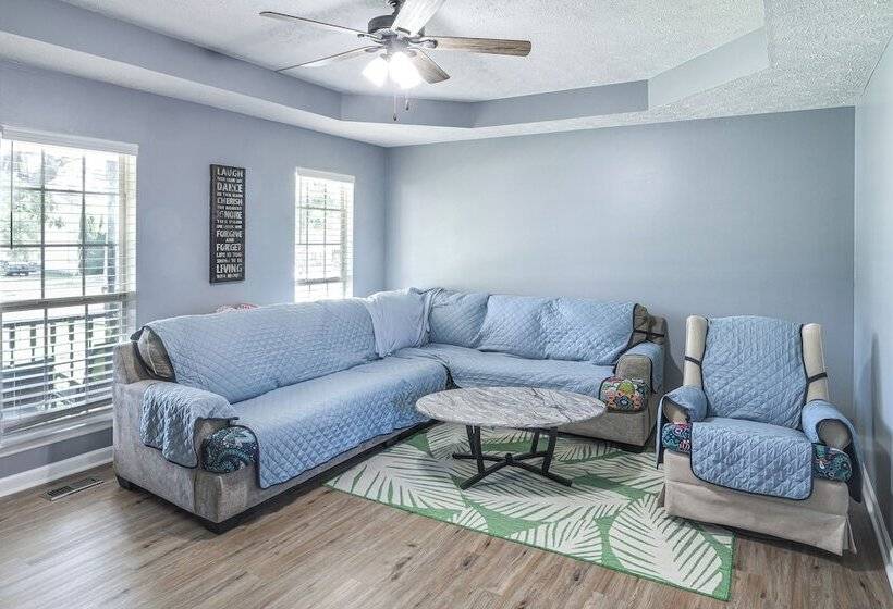 Above Ground Pool & Backyard At Murfreesboro Home!