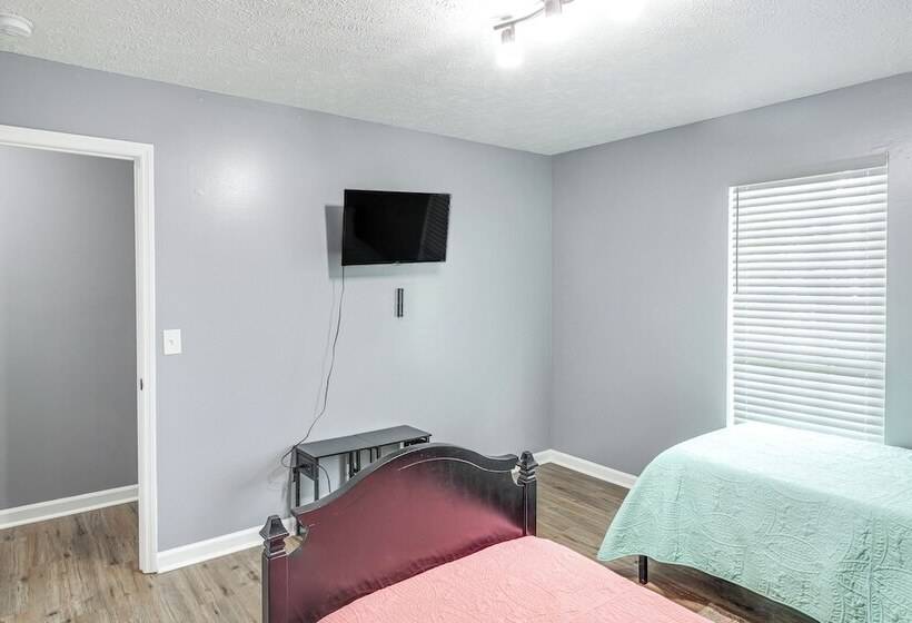 Above Ground Pool & Backyard At Murfreesboro Home!