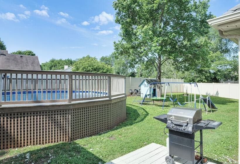 Above Ground Pool & Backyard At Murfreesboro Home!