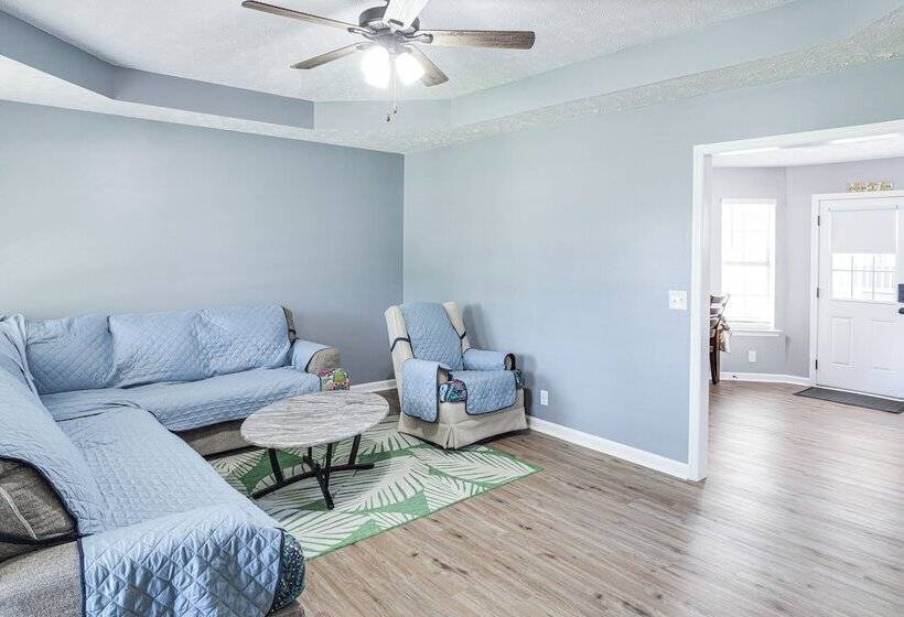 Above Ground Pool & Backyard At Murfreesboro Home!