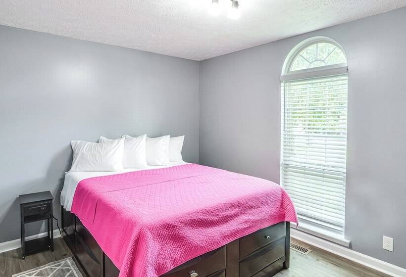 Above Ground Pool & Backyard At Murfreesboro Home!