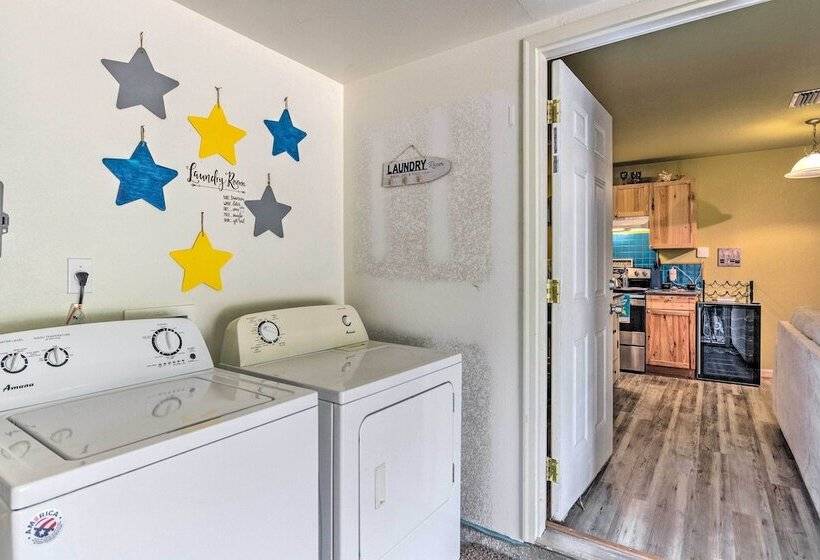 Navarre Beach House: Minutes To Restaurants!