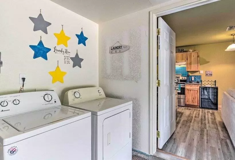 Navarre Beach House: Minutes To Restaurants!