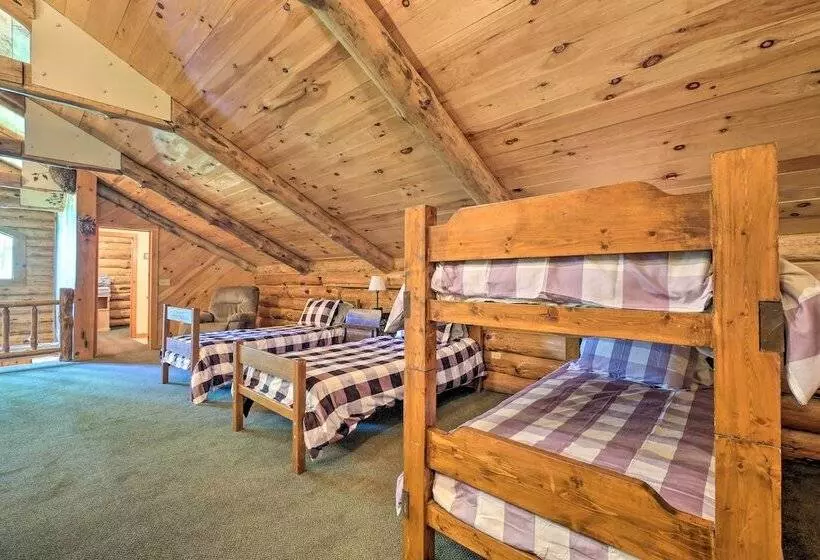 The Red Pine Cabin  W/ Private Pond & Dock!