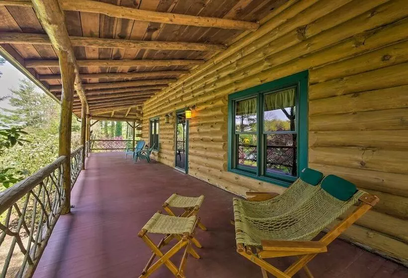 The Red Pine Cabin  W/ Private Pond & Dock!