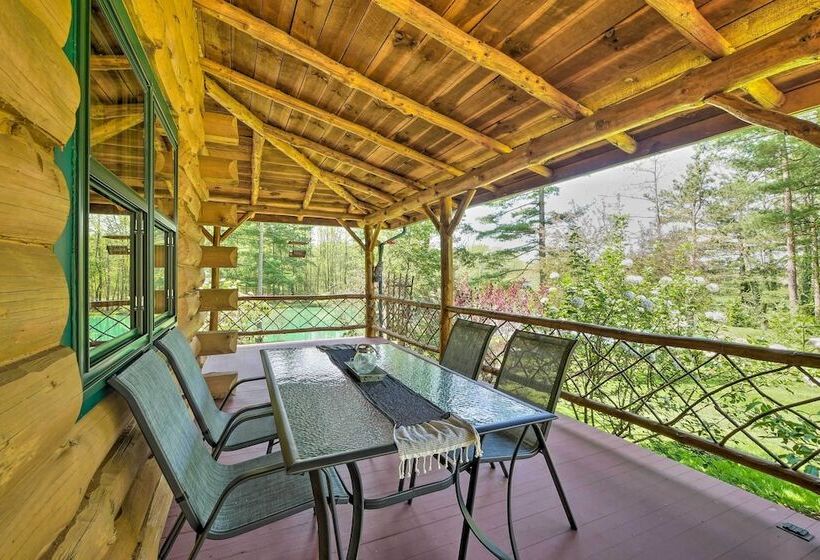 The Red Pine Cabin  W/ Private Pond & Dock!