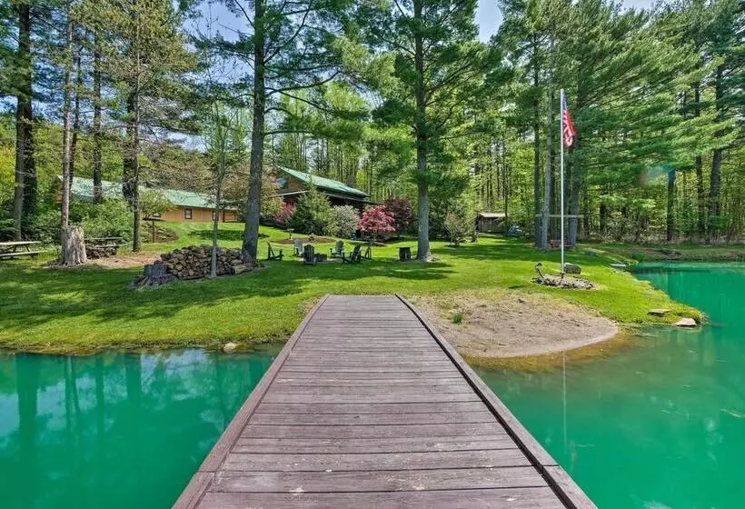 The Red Pine Cabin  W/ Private Pond & Dock!