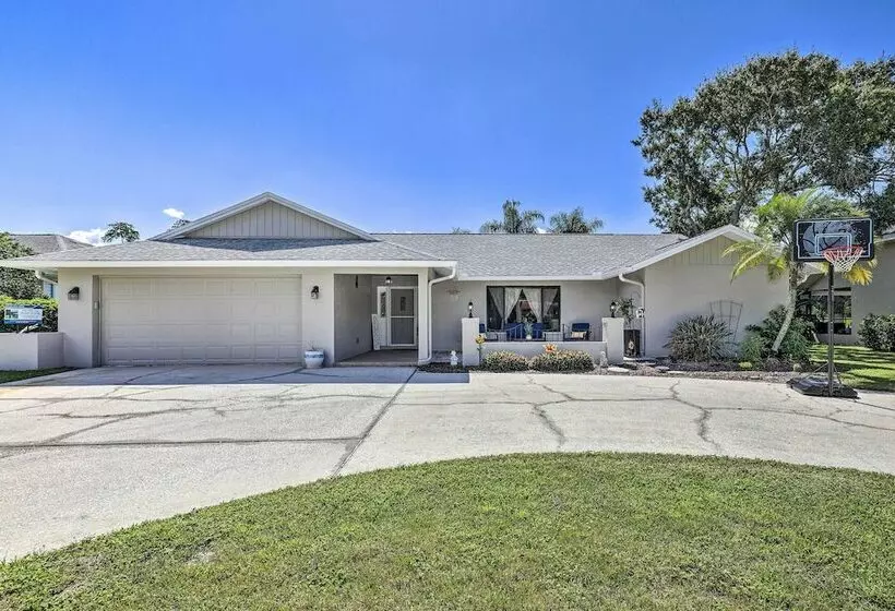 Palm Harbor Home W/ Pool & Golf Course Views!