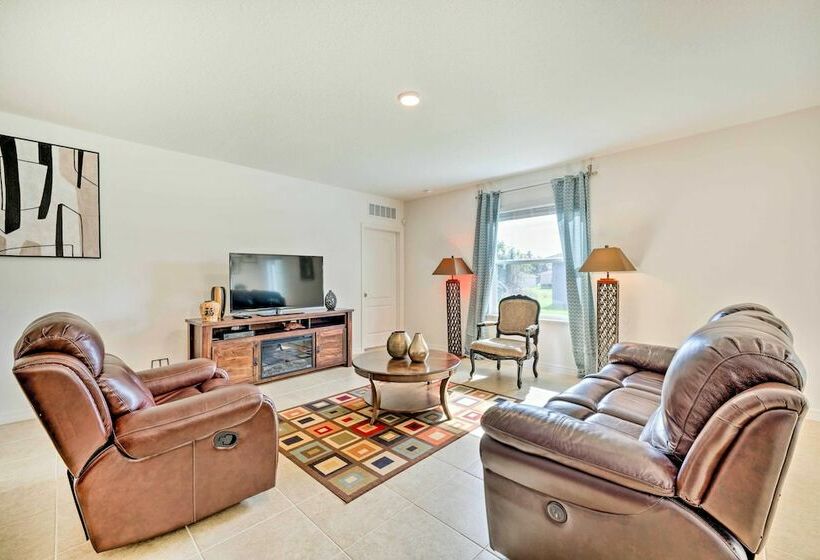 Peaceful Home W/ Patio, 26 Mi To Disney World