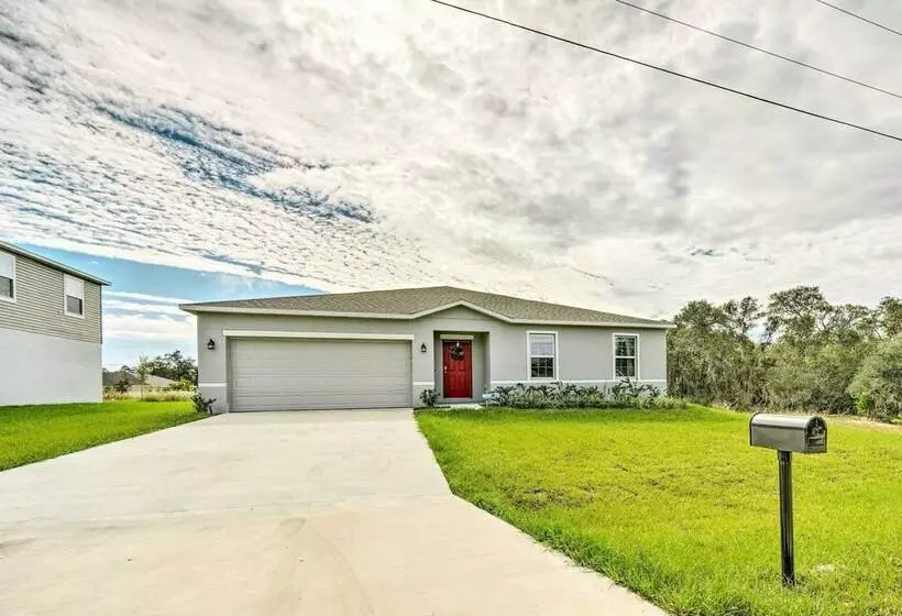 Peaceful Home W/ Patio, 26 Mi To Disney World