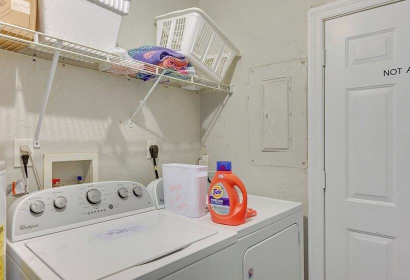 Dog Friendly Home W/ Yard ~ 6 Miles To The Beach!