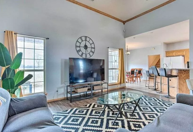 Pet Friendly Tecumseh Vacation Rental!