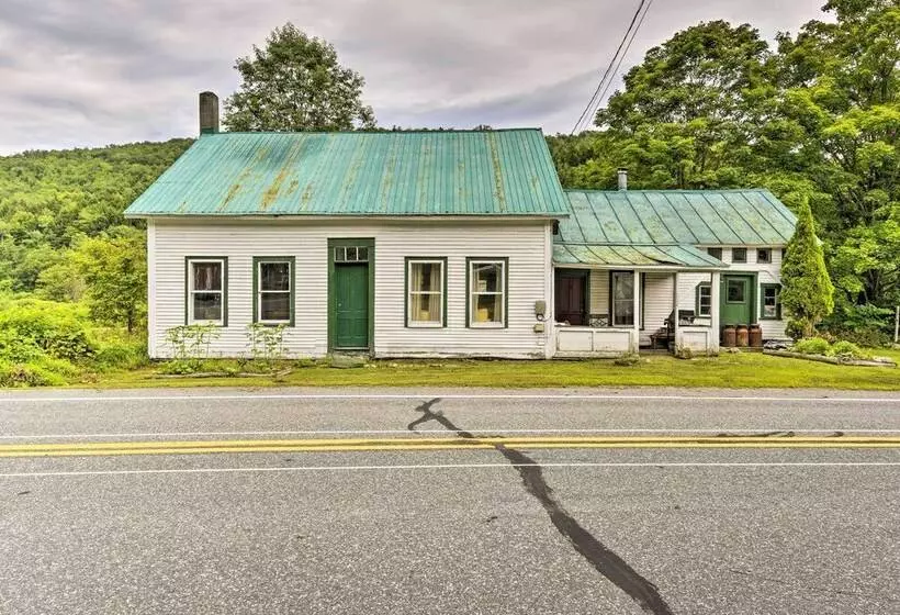 Pet Friendly Roxbury Farmhouse On 350 Acres!
