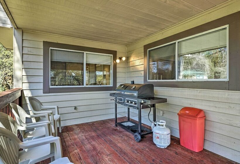 Pine Mountain Lake Home W/ Decks, Golf Course View