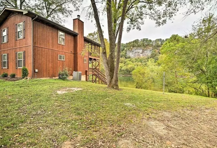Private Riverfront Home On The White River!