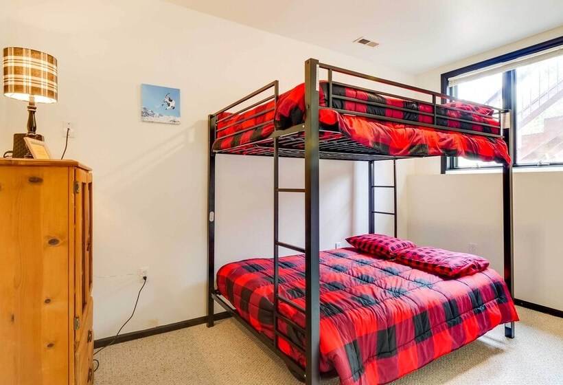 Roomy Alma Cabin W/ Pool Table: Ski, Hike, & Fish!