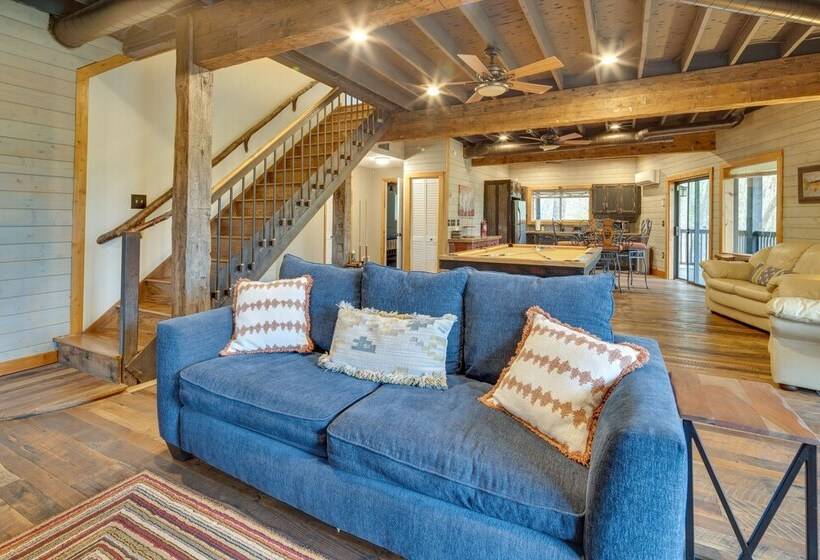 Rustic Chic Sapphire Home W/ Wraparound Decks