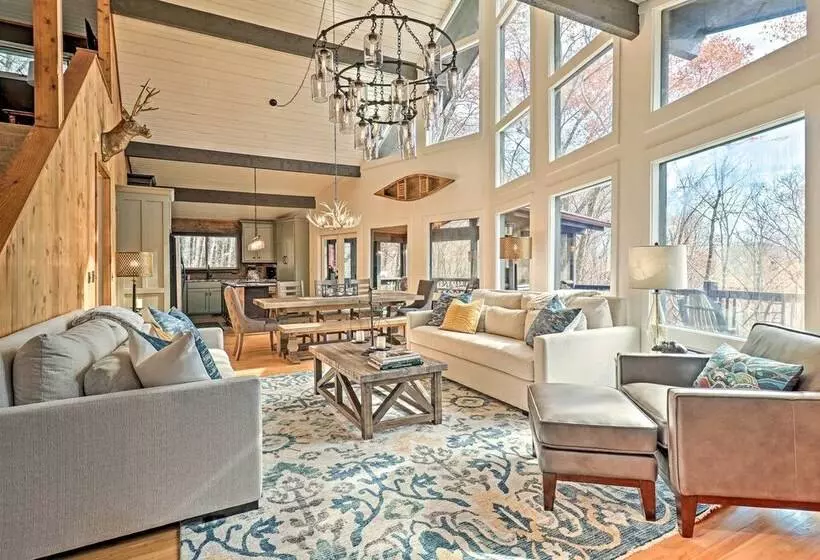 Rustic Chic Sapphire Home W/ Wraparound Decks