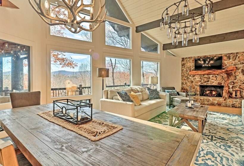 Rustic Chic Sapphire Home W/ Wraparound Decks