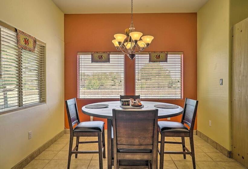 Rustic Las Cruces Escape   2 Mi To Nmsu!