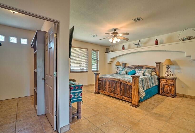 Rustic Las Cruces Escape   2 Mi To Nmsu!