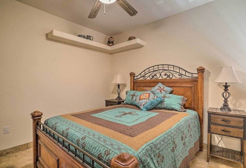 Rustic Las Cruces Escape   2 Mi To Nmsu!