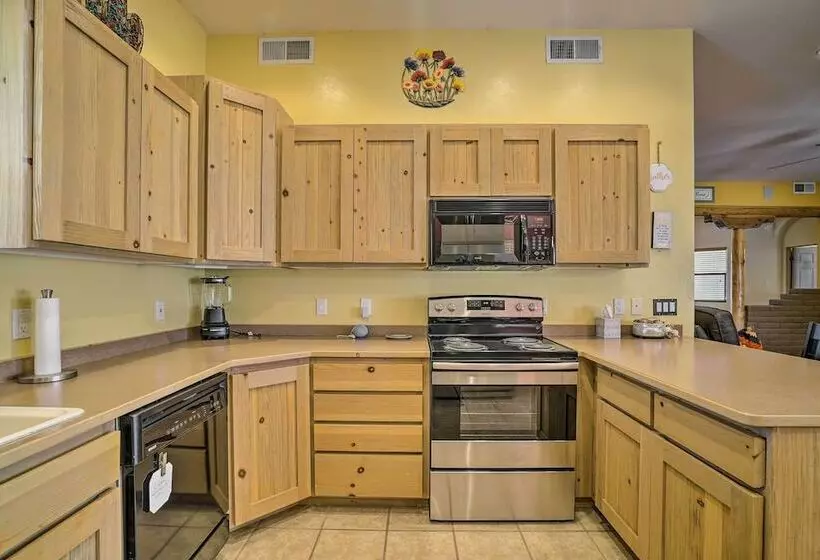 Rustic Las Cruces Escape   2 Mi To Nmsu!