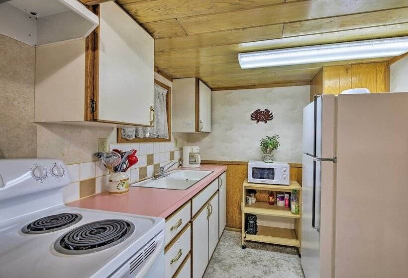 Sanderling Sea Cottages, Unit 1 With Deck!