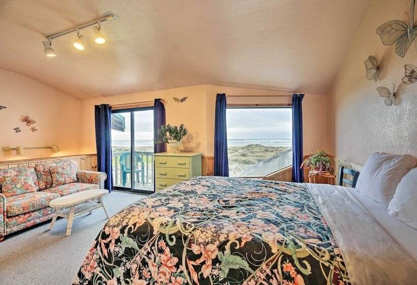 Sanderling Sea Cottages, Unit 1 With Deck!