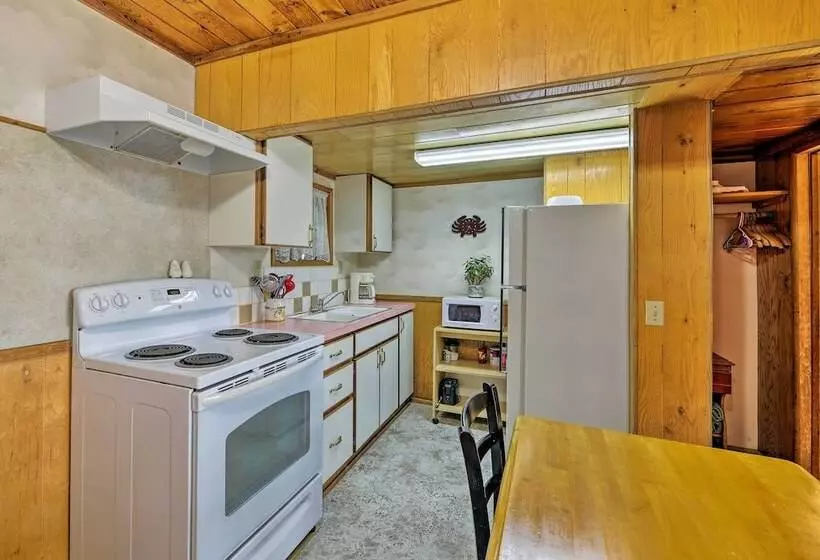 Sanderling Sea Cottages, Unit 1 With Deck!