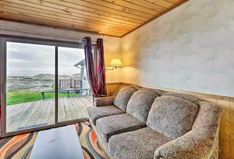 Sanderling Sea Cottages, Unit 1 With Deck!