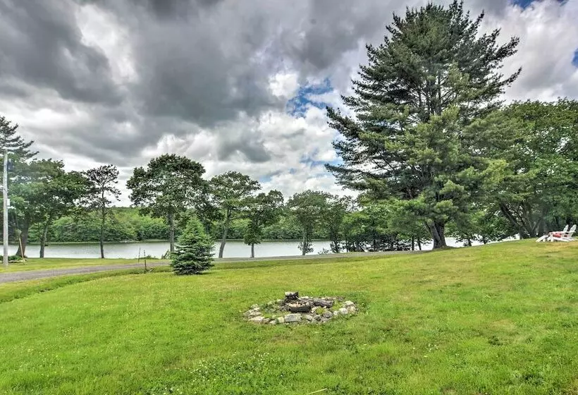 Ocean Inlet Cottage W/ Deck & Grill!