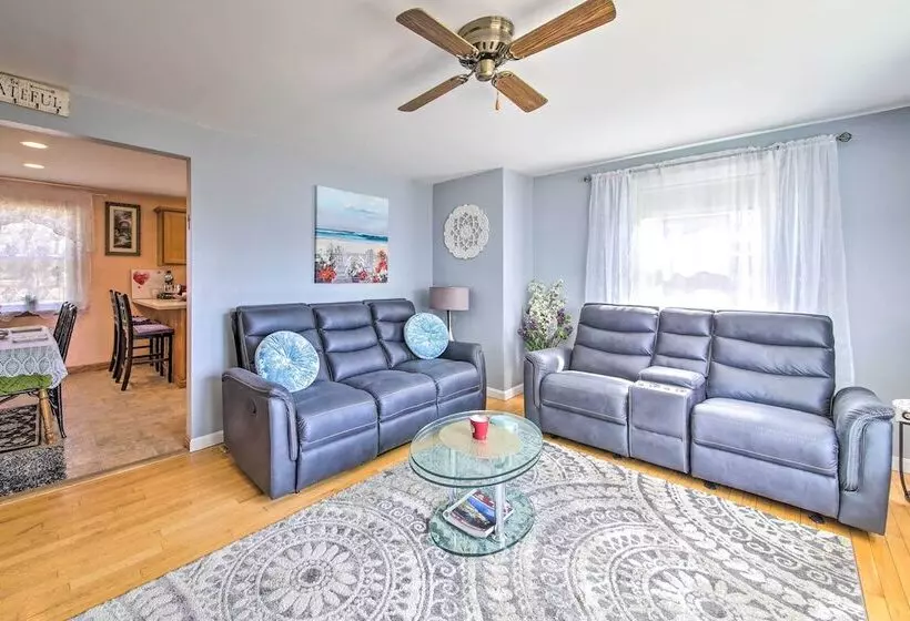 Ocean Inlet Cottage W/ Deck & Grill!