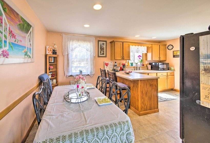 Ocean Inlet Cottage W/ Deck & Grill!