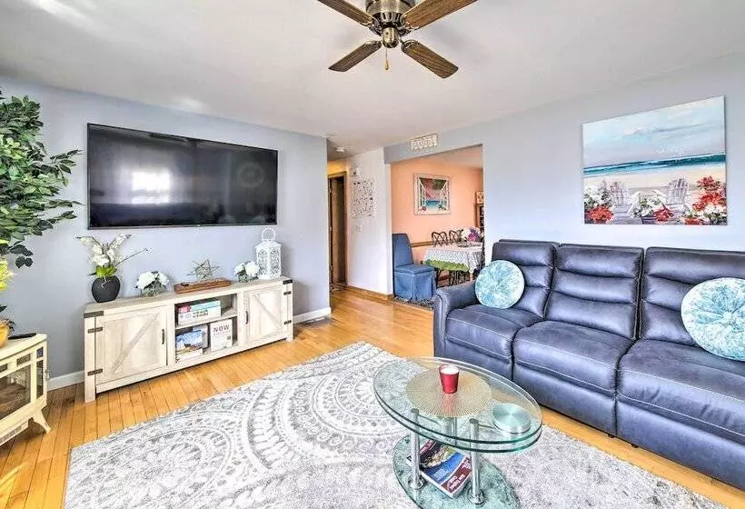 Ocean Inlet Cottage W/ Deck & Grill!