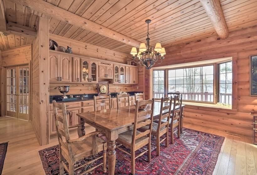 Spacious House W/ Boat Dock On Red Cedar Lake