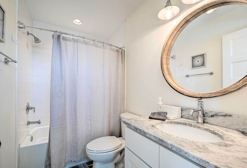 Stunning Surf City Home On Canal W/ Game Room!