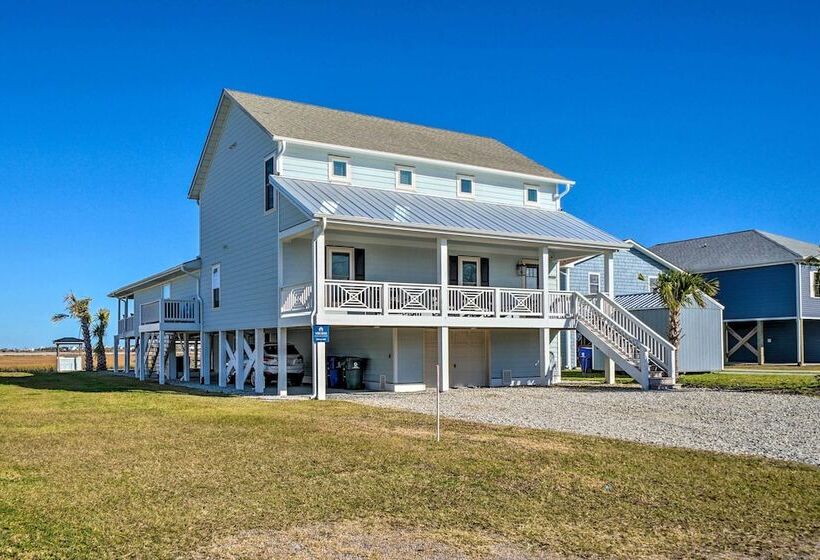 Stunning Surf City Home On Canal W/ Game Room!