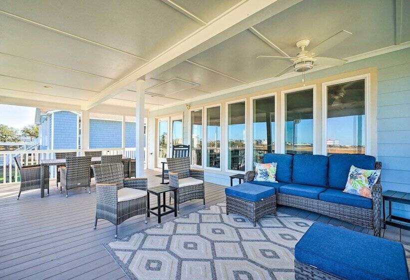 Stunning Surf City Home On Canal W/ Game Room!