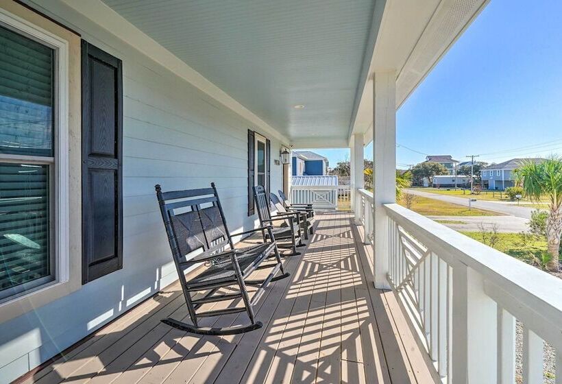 Stunning Surf City Home On Canal W/ Game Room!