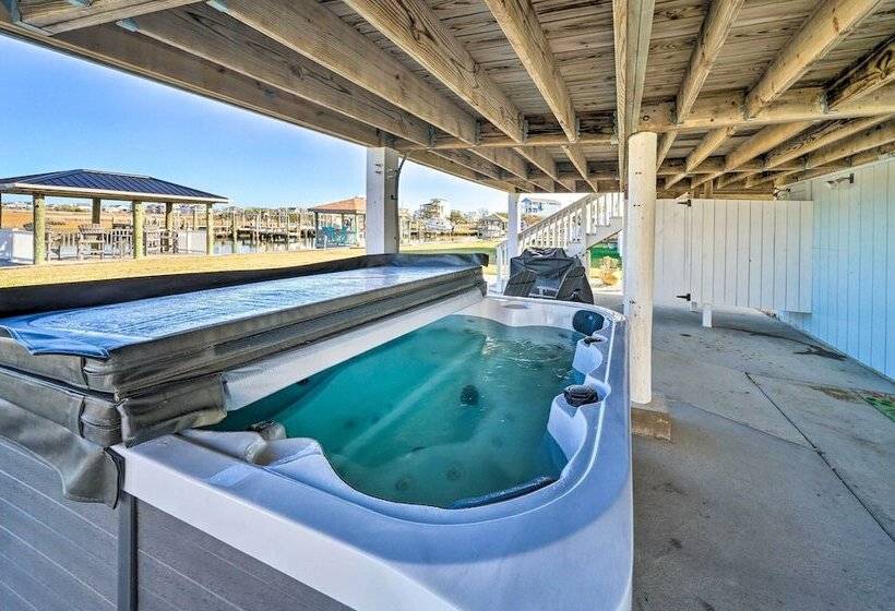 Stunning Surf City Home On Canal W/ Game Room!
