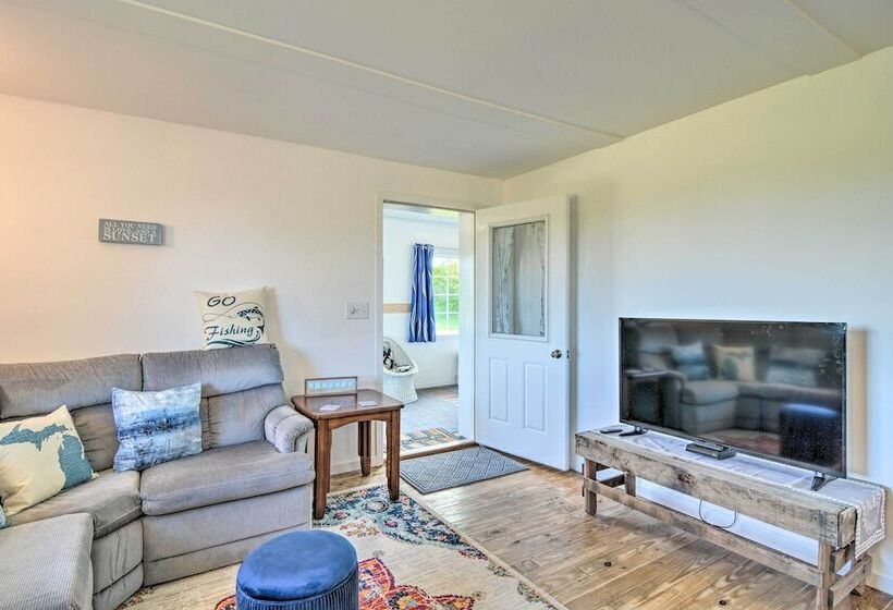 Winter Wonderland Experience In Central Lake!