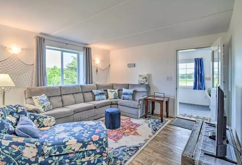 Winter Wonderland Experience In Central Lake!